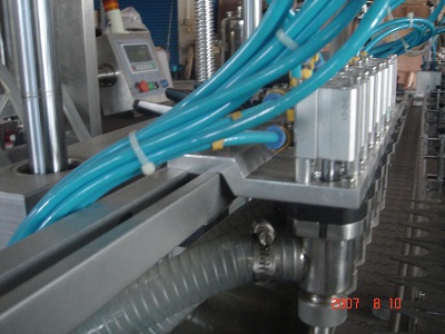 流量計式食用油灌裝機細節(jié)圖